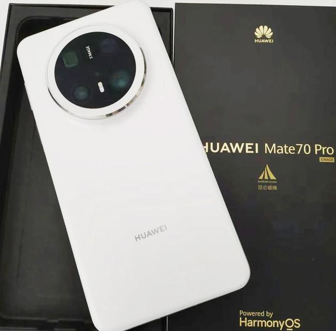 真机使用感受憋了一肚子心里话不吐不快！J9数字平台华为Mate 70 Pro(图1)