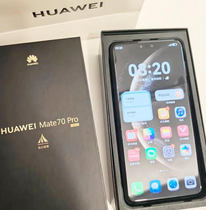 真机使用感受憋了一肚子心里话不吐不快！J9数字平台华为Mate 70 Pro(图2)